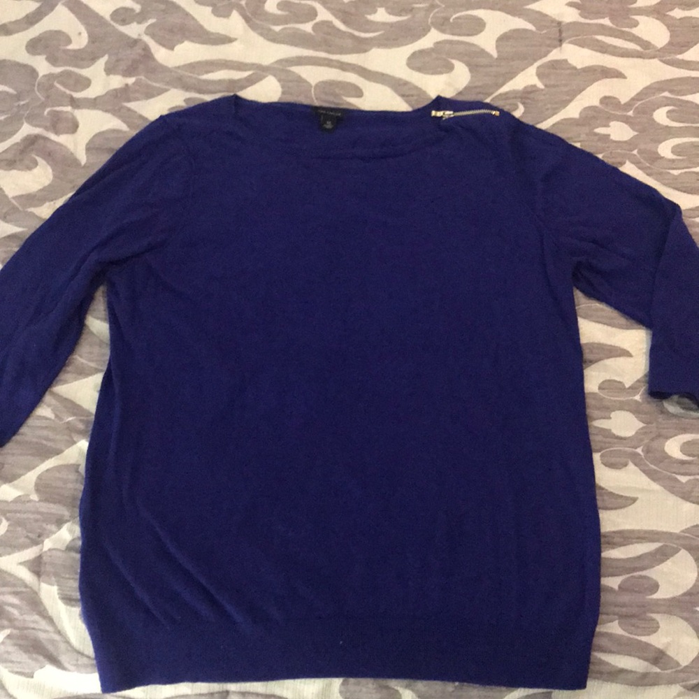 Ann Taylor thin sweater top
